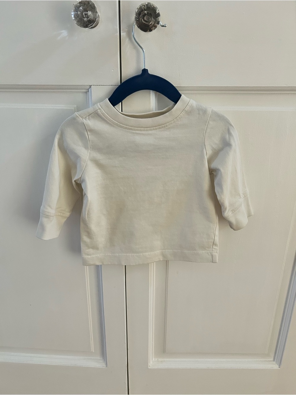 Hanna Andersson Cream Long-Sleeve Tee